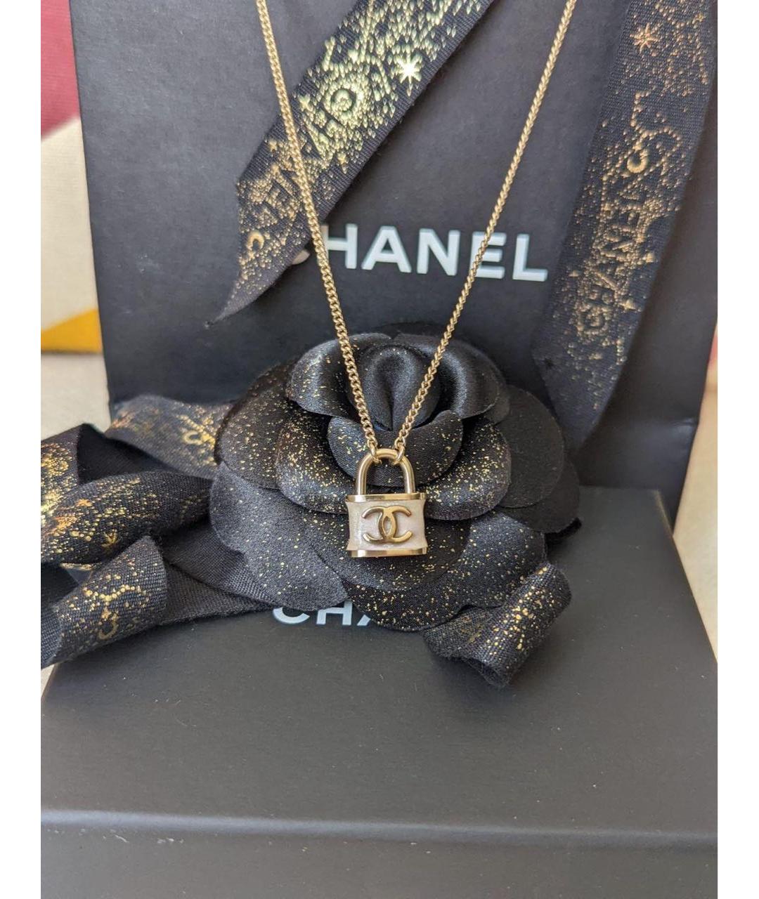 CHANEL Металлическая подвеска, фото 8