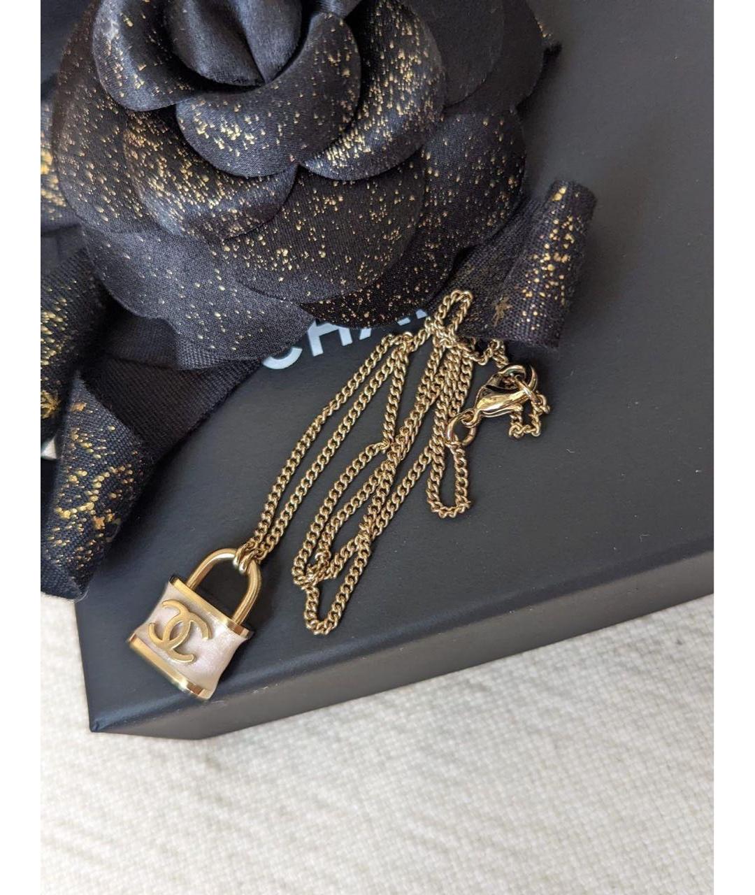 CHANEL Металлическая подвеска, фото 5