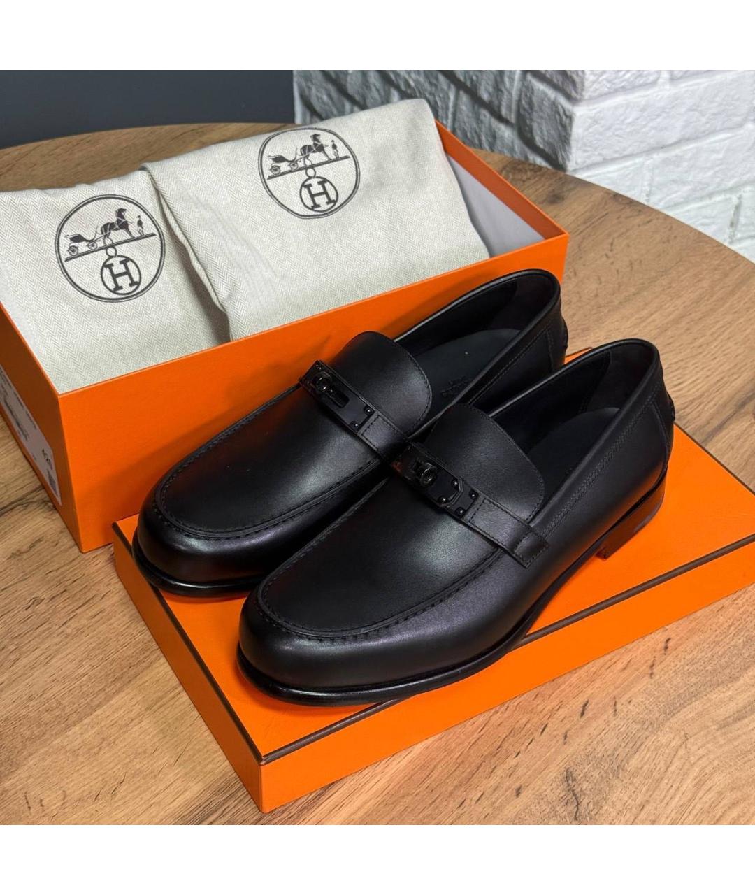 HERMES Черные кожаные лоферы, фото 3
