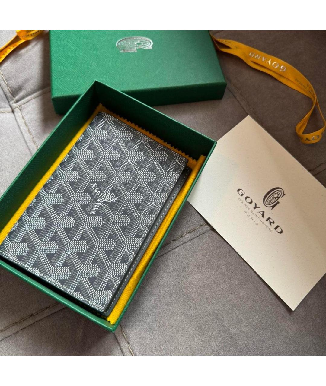 GOYARD Серая кожаная визитница, фото 3