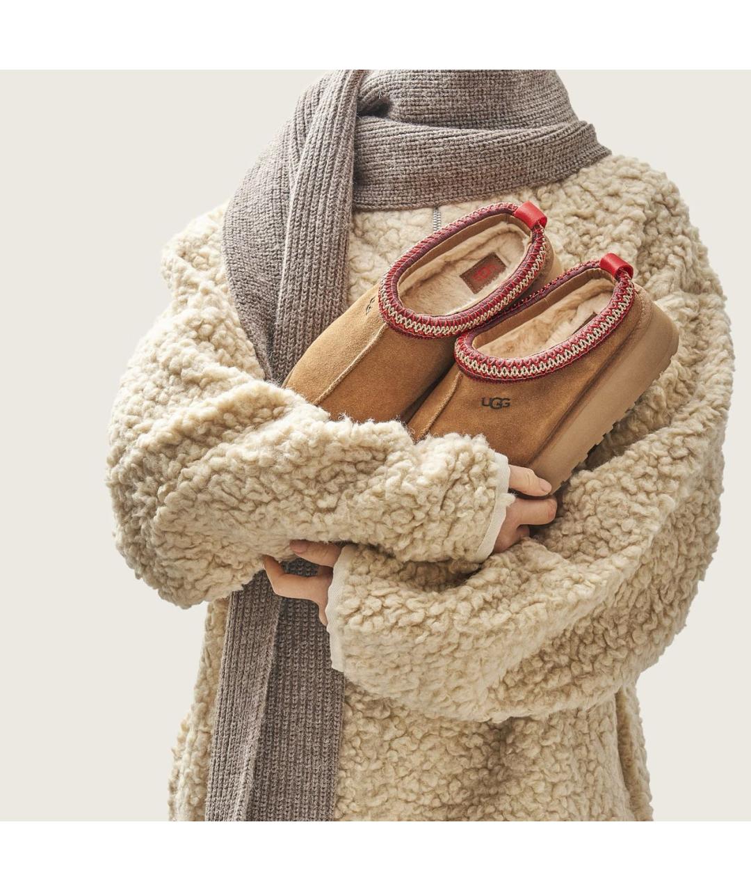 UGG AUSTRALIA Коричневые замшевые сабо, фото 7