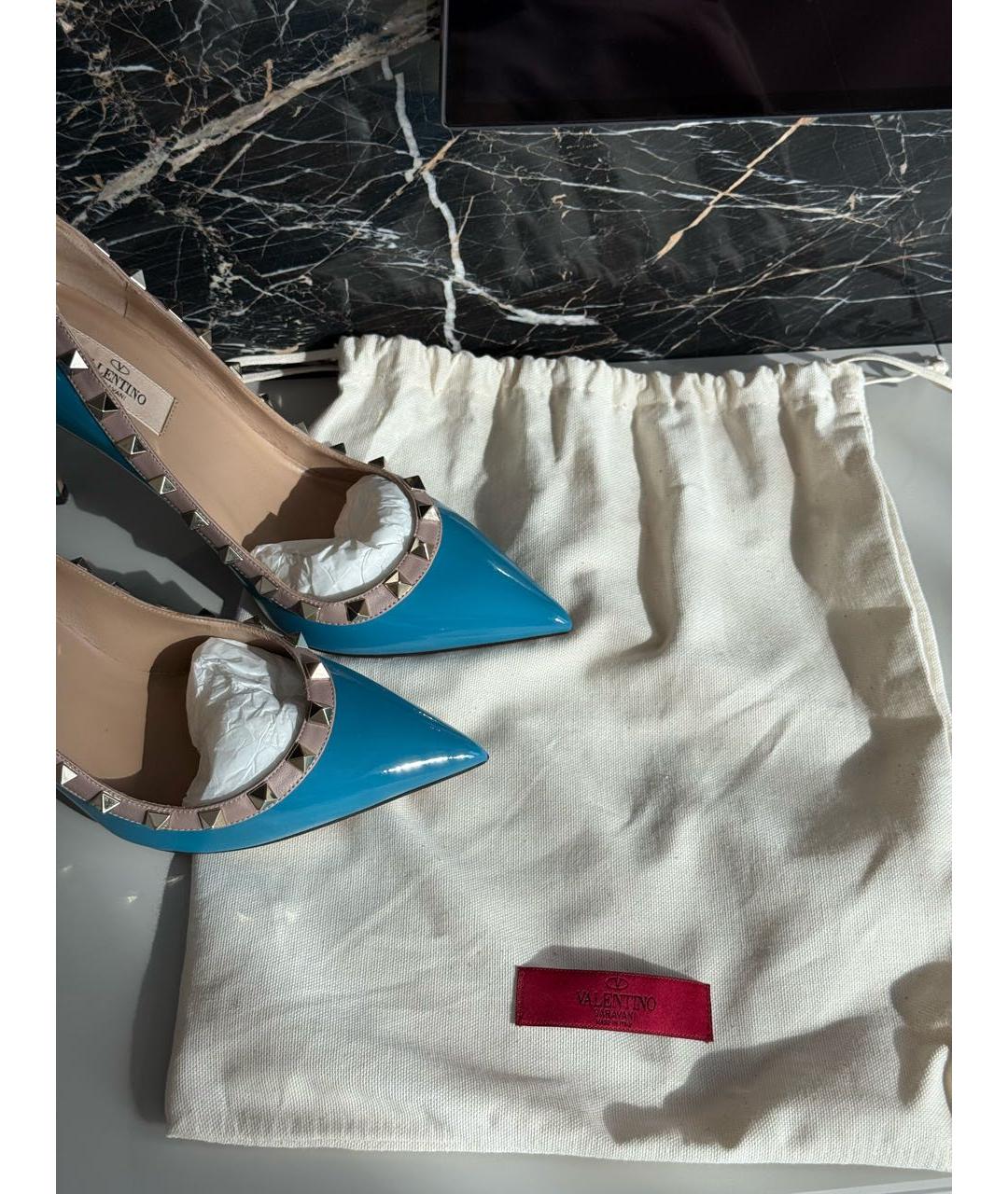 VALENTINO Голубые туфли из лакированной кожи, фото 8