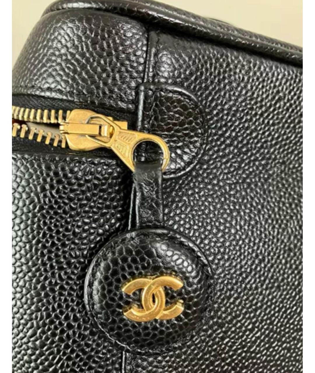 CHANEL Черная кожаная сумка с короткими ручками, фото 3