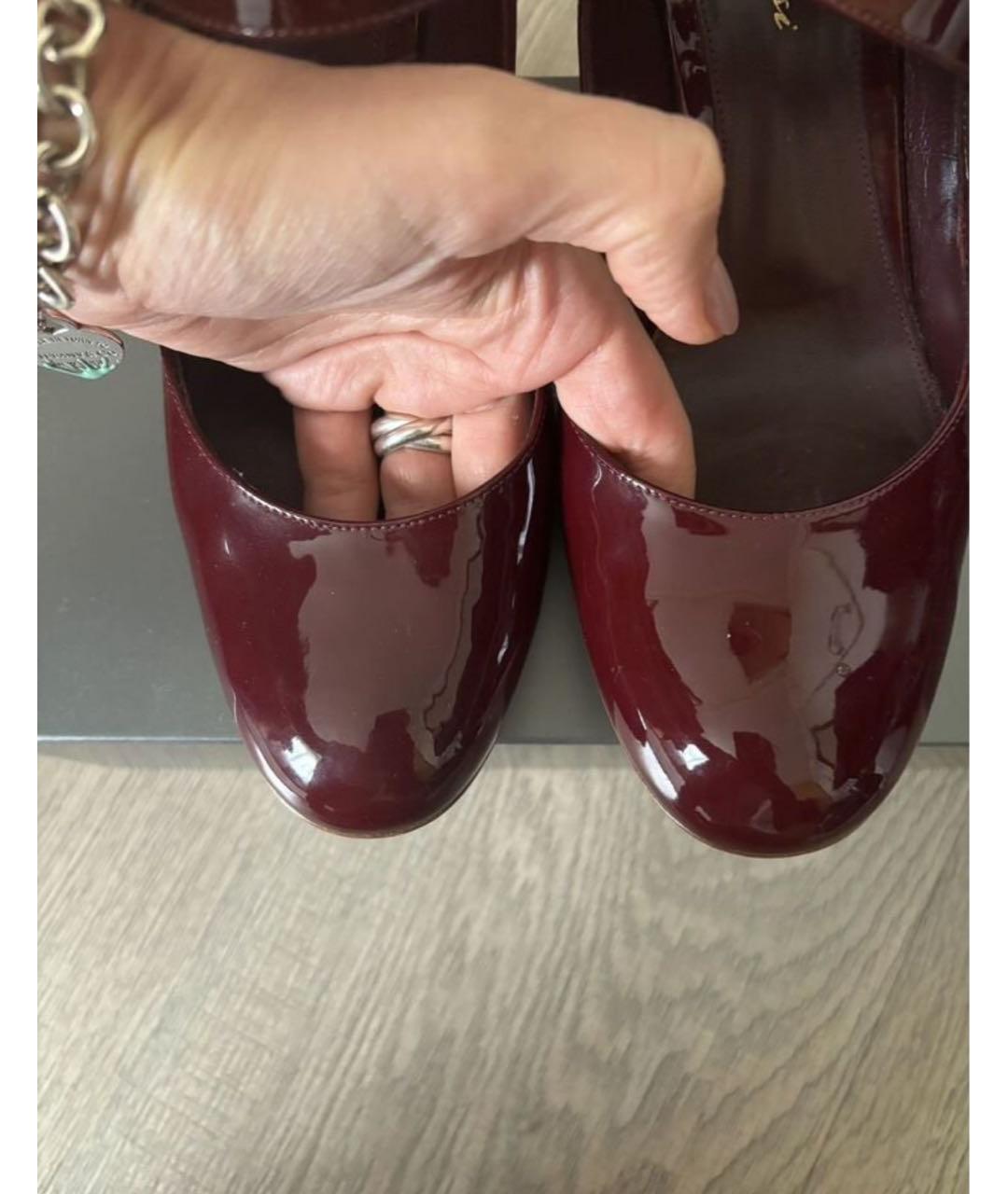 GIANVITO ROSSI Бордовые туфли из лакированной кожи, фото 3