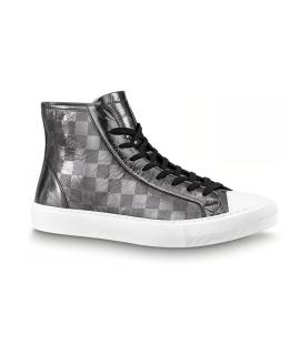 LOUIS VUITTON Высокие кроссовки / кеды