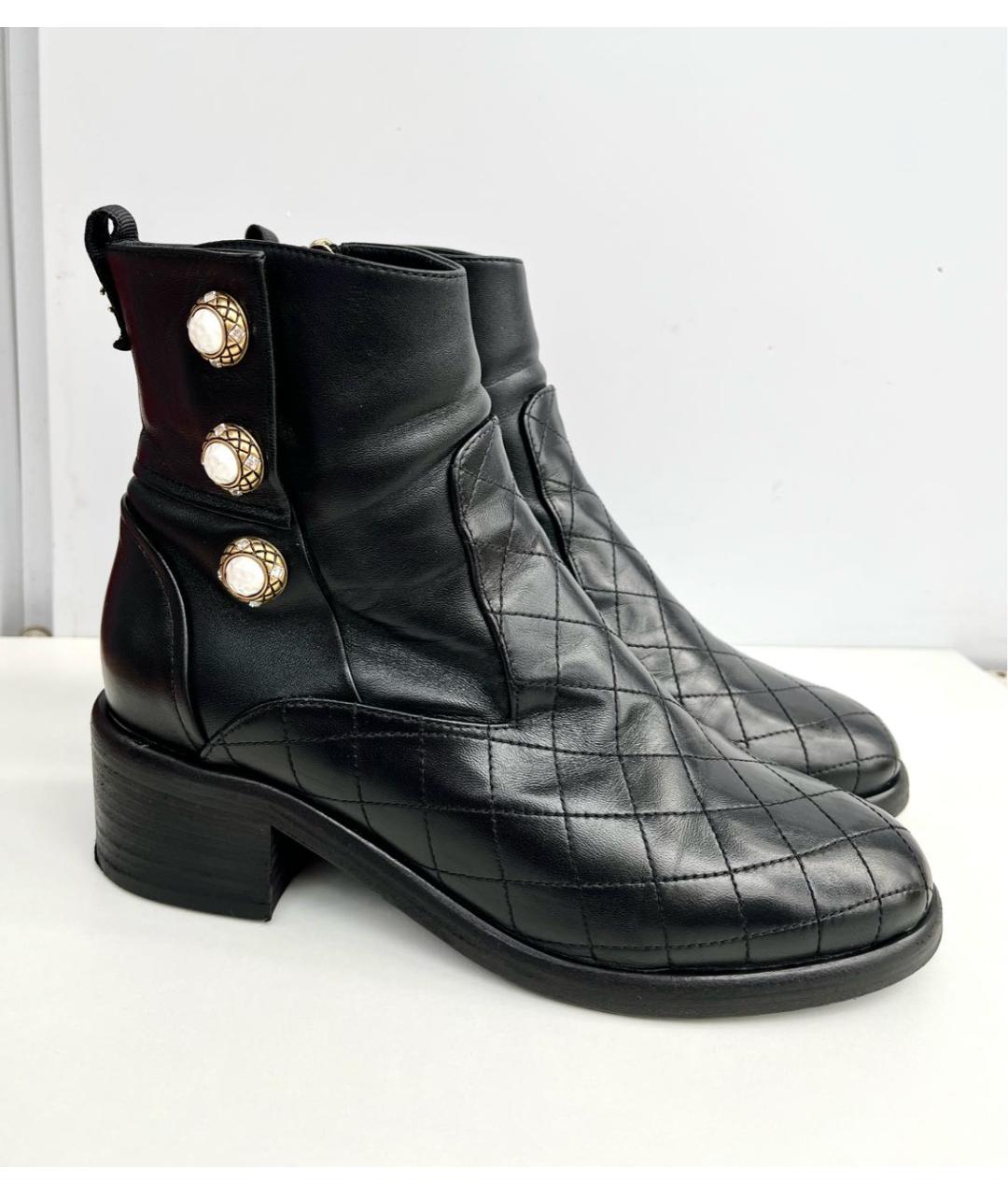 CHANEL Черные кожаные ботильоны, фото 5