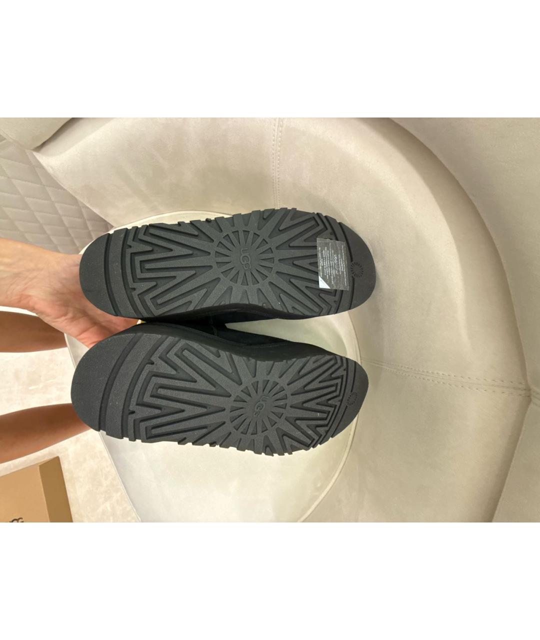 UGG AUSTRALIA Черные замшевые полусапоги, фото 3