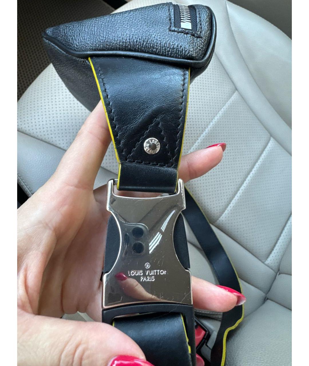 LOUIS VUITTON Темно-синяя поясная сумка, фото 4