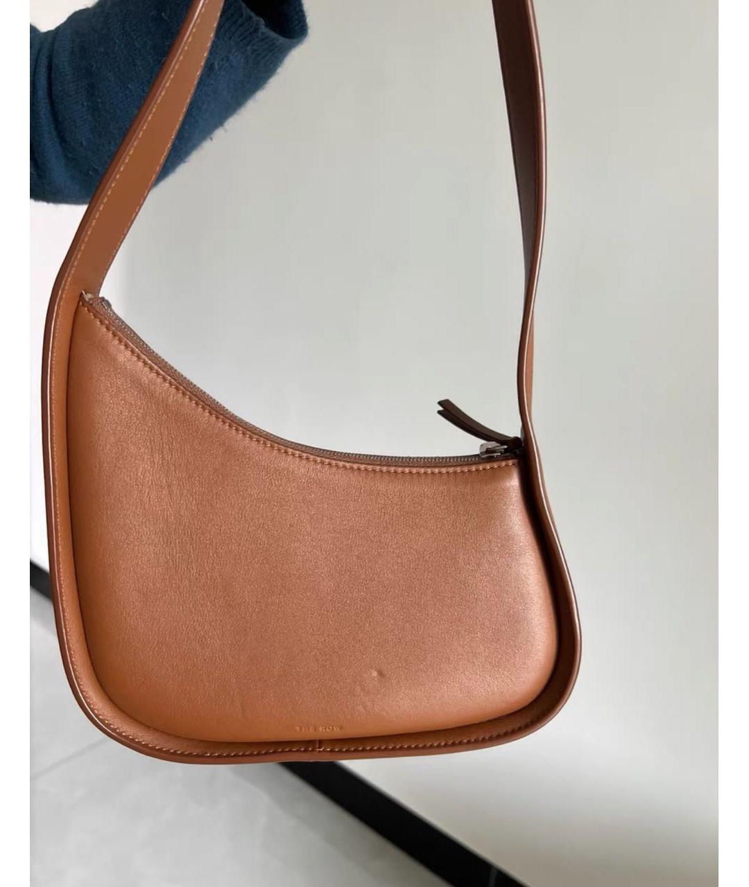 THE ROW Коричневая кожаная сумка с короткими ручками, фото 7