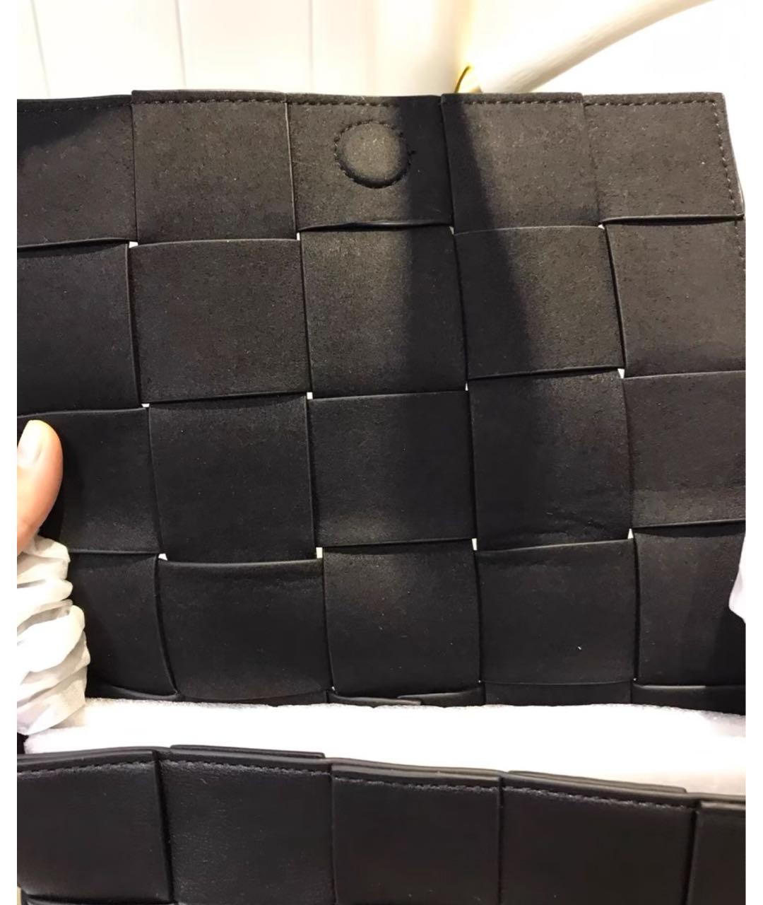 BOTTEGA VENETA Черная кожаная сумка через плечо, фото 5