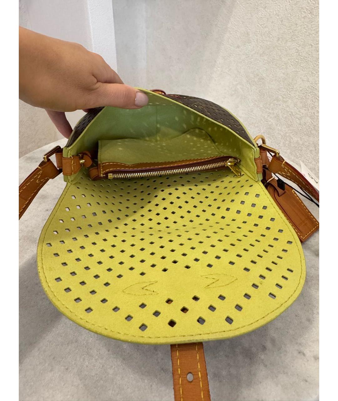 LOUIS VUITTON Коричневая кожаная сумка через плечо, фото 8