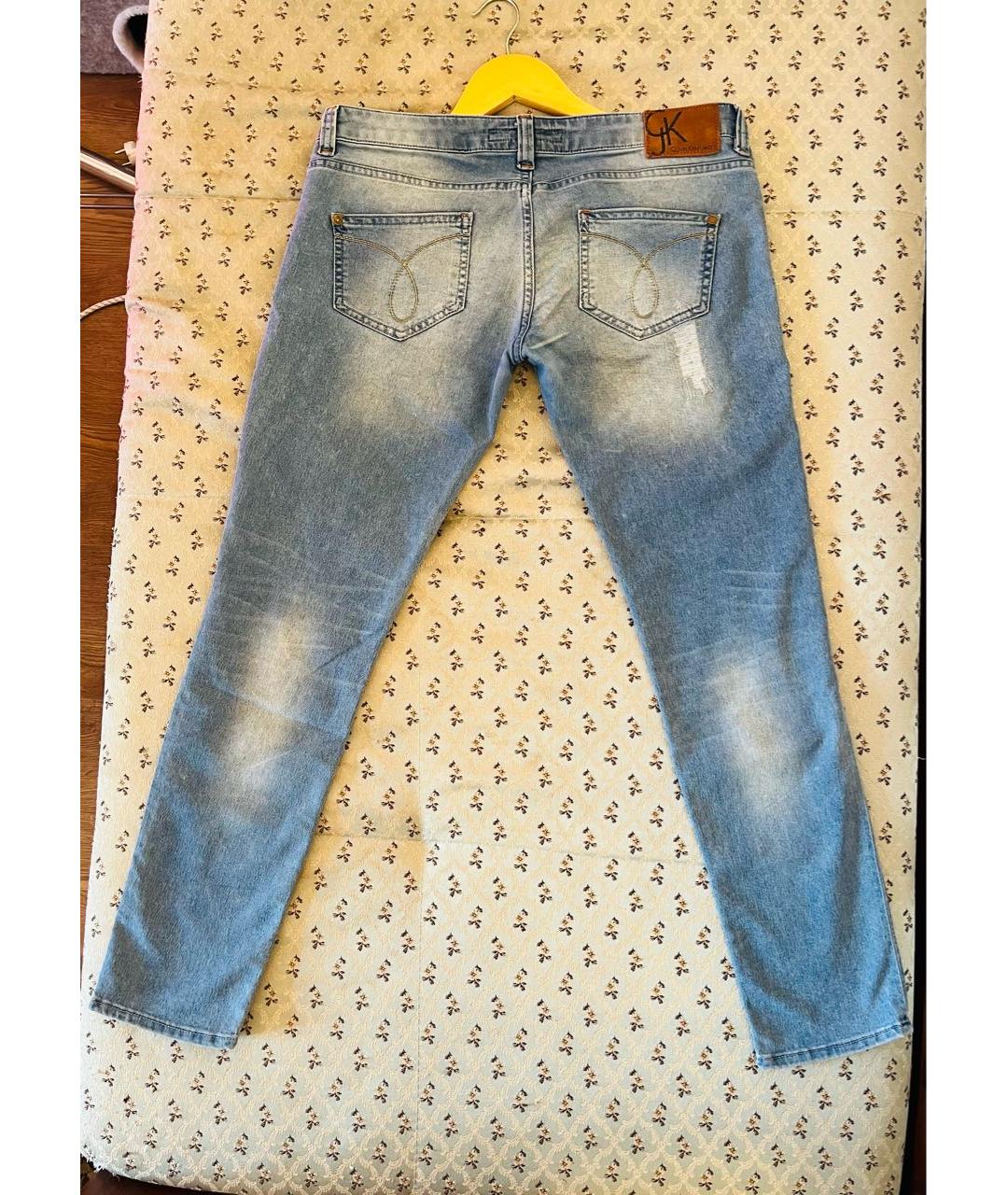 CALVIN KLEIN Голубые хлопко-полиэстеровые джинсы слим, фото 2