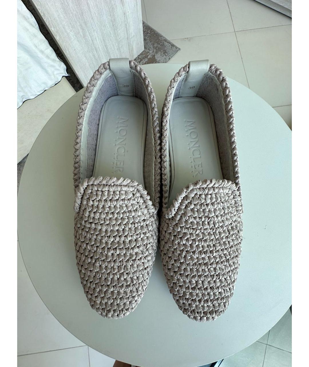 MONCLER Бежевые текстильные лоферы, фото 2