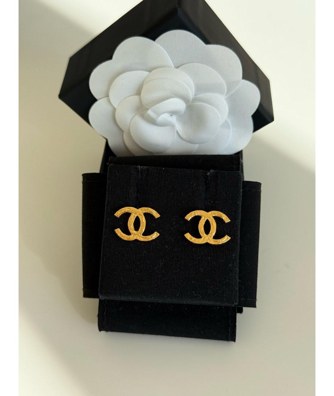 CHANEL Золотые металлические серьги, фото 3