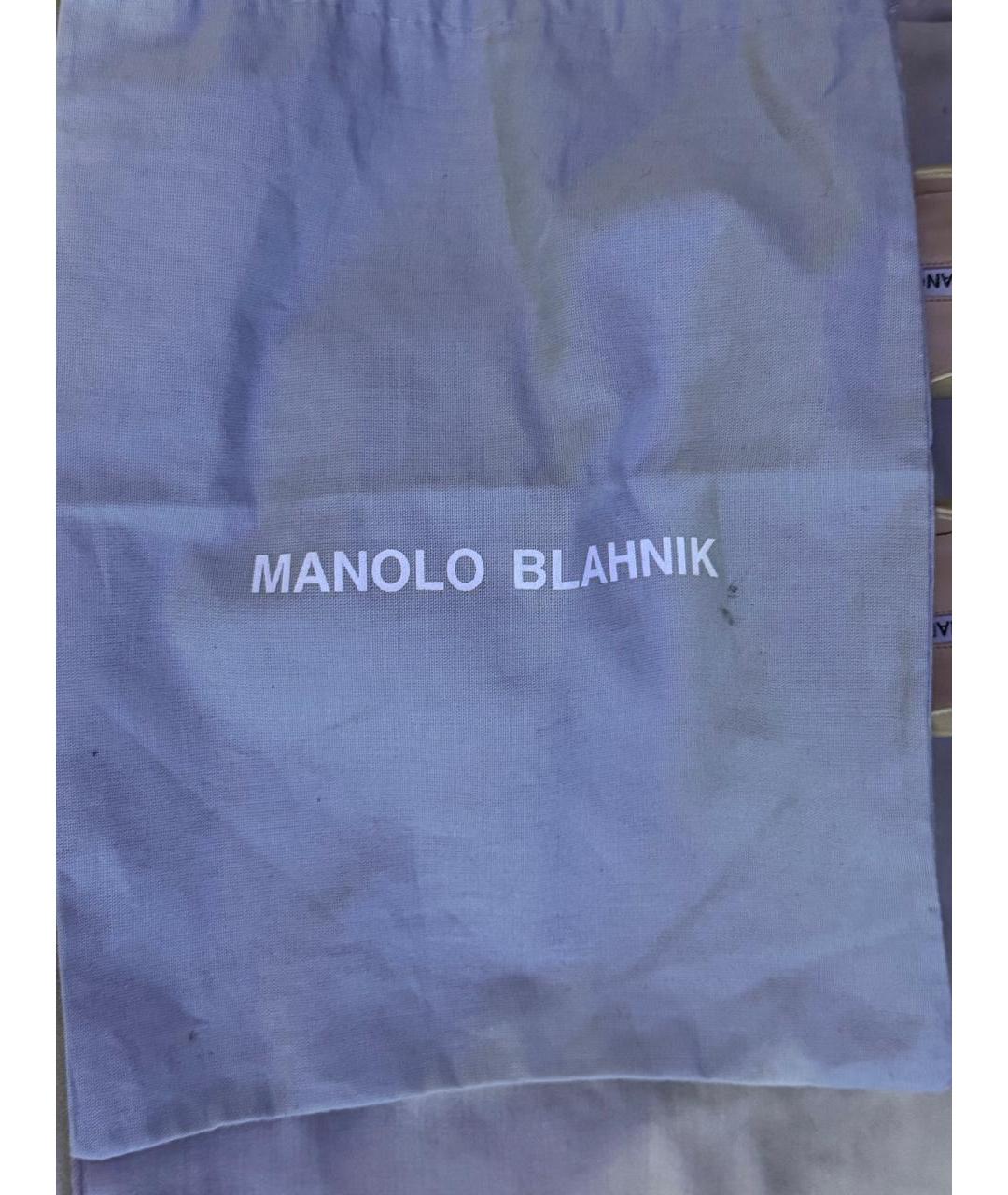 MANOLO BLAHNIK Бежевые туфли из лакированной кожи, фото 9