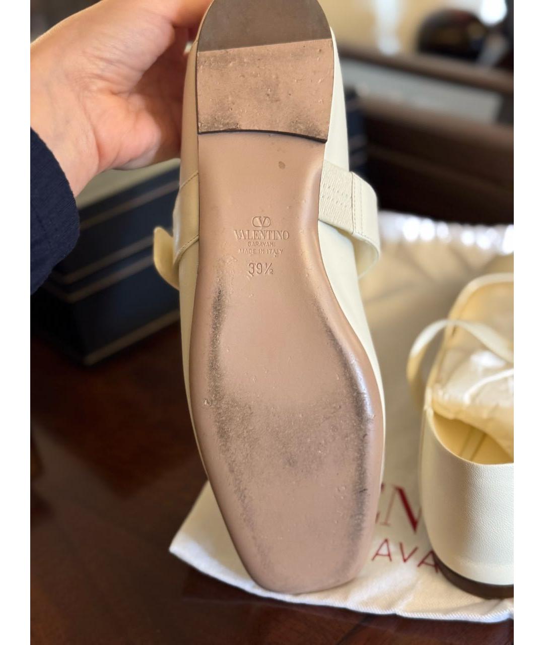 VALENTINO Белые кожаные балетки, фото 4