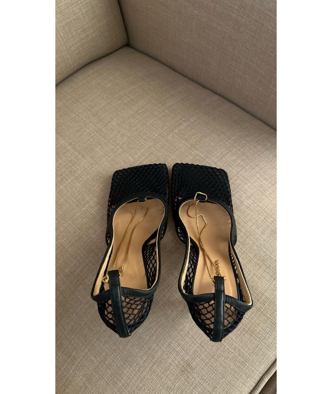 BOTTEGA VENETA Черные кожаные босоножки, фото 3