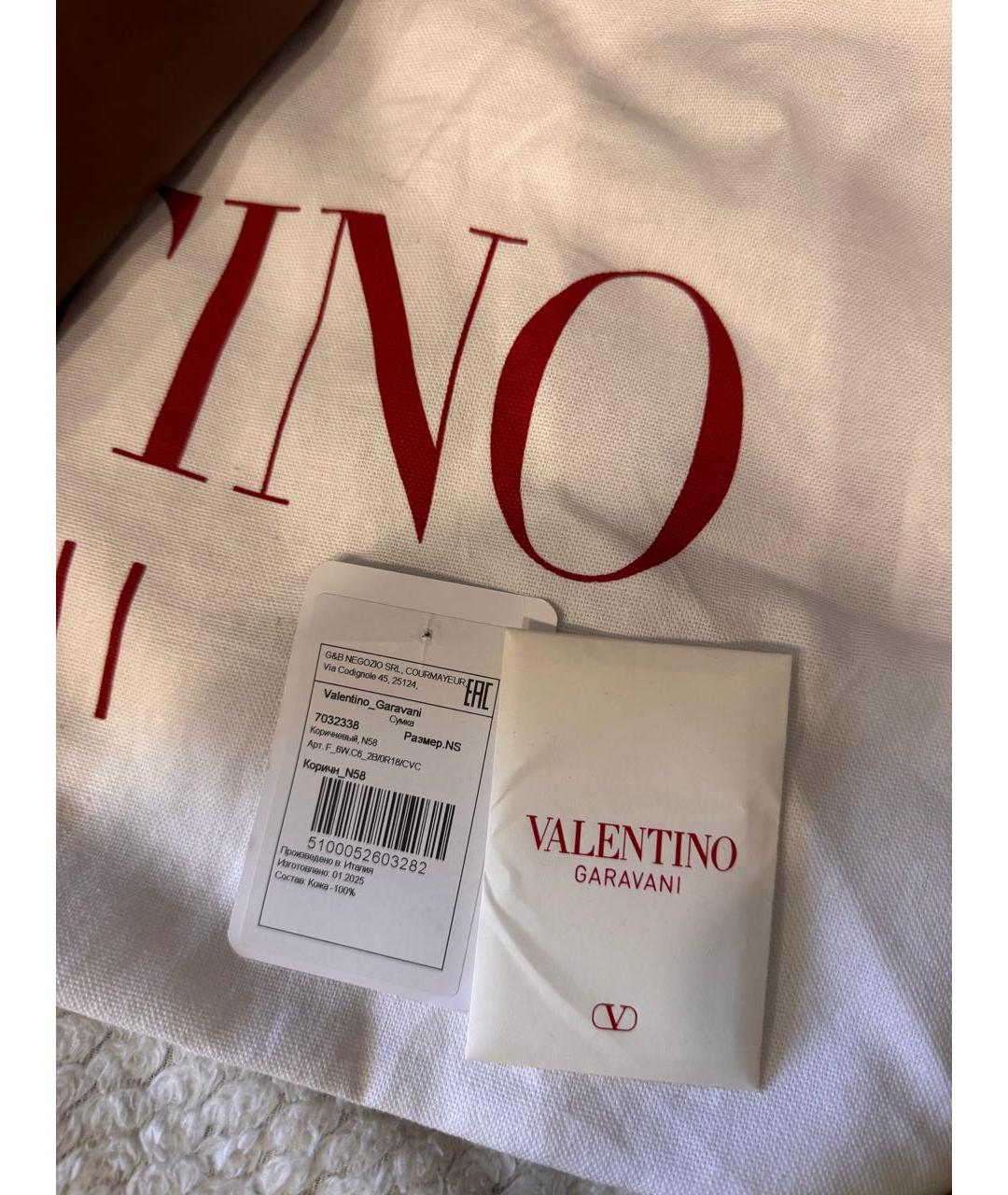 VALENTINO Коричневая кожаная сумка через плечо, фото 7