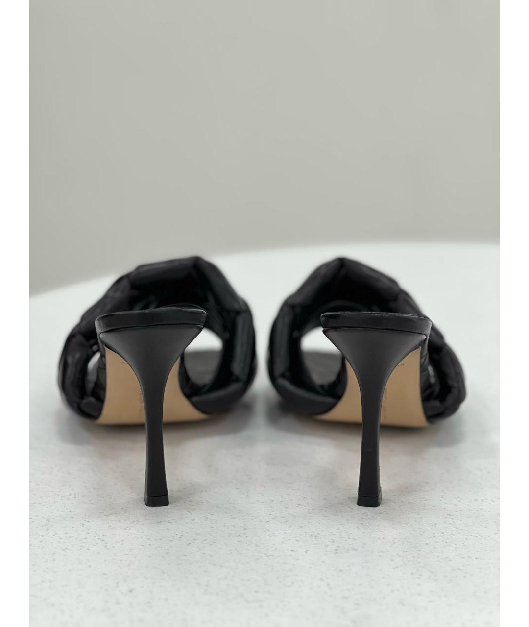 BOTTEGA VENETA Черные кожаные босоножки, фото 4