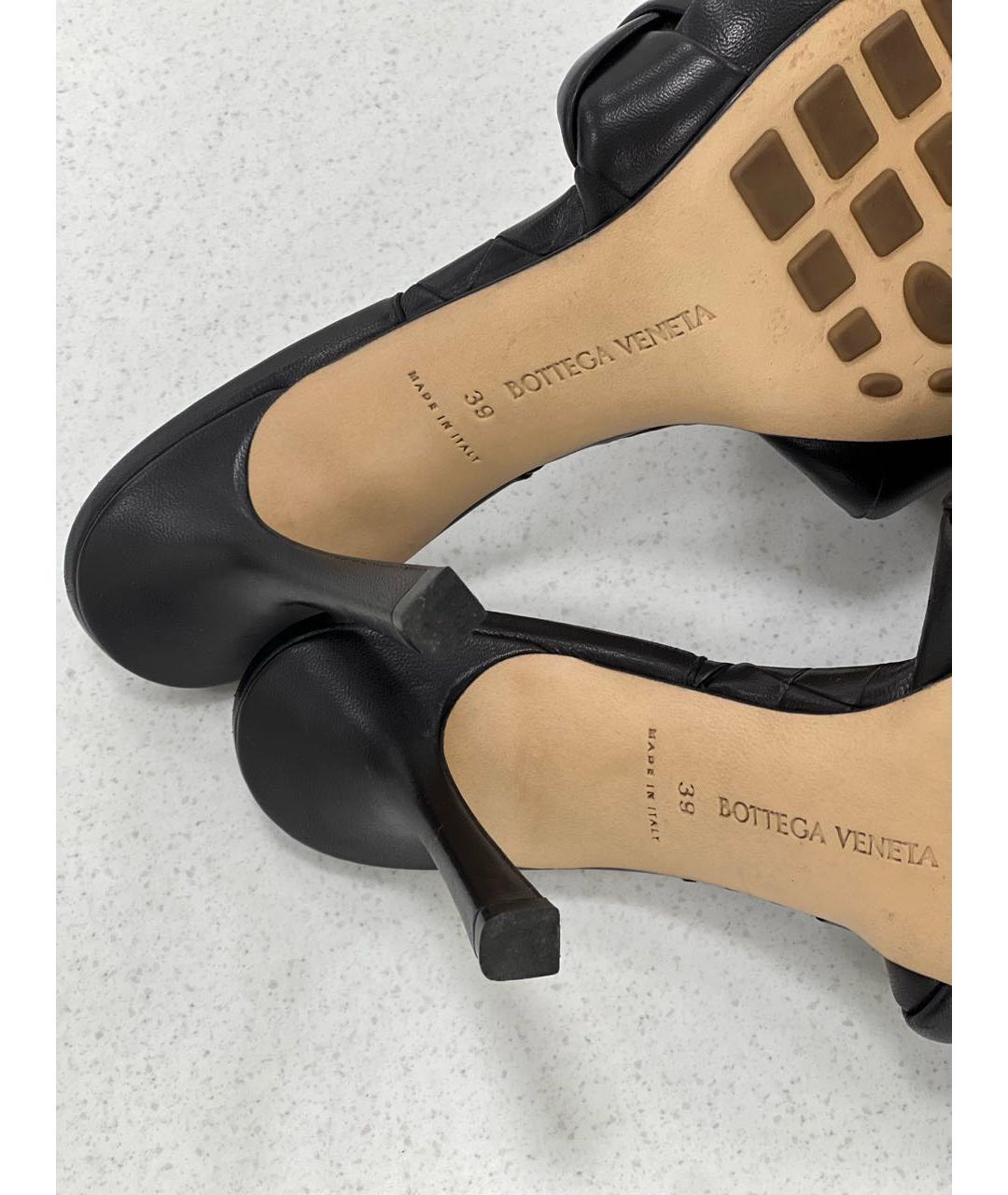 BOTTEGA VENETA Черные кожаные босоножки, фото 5