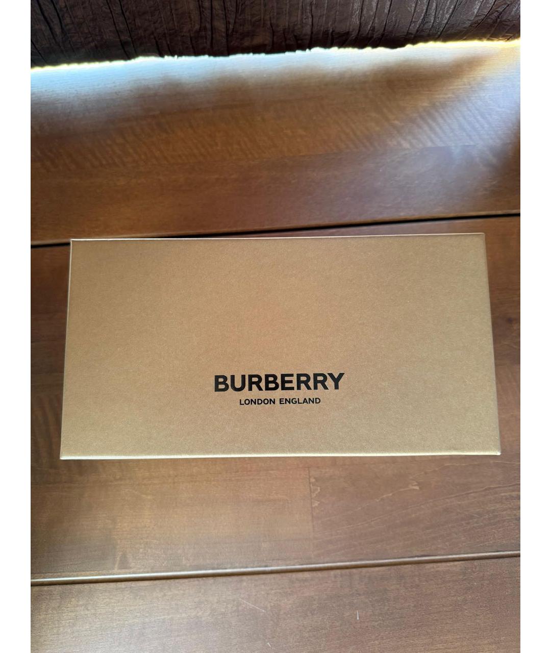 BURBERRY Бежевые резиновые шлепанцы, фото 6