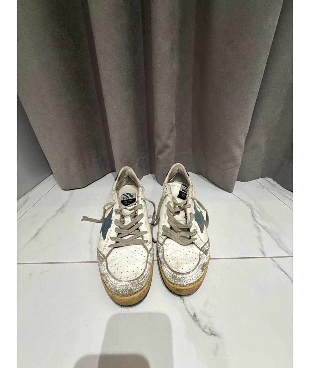 GOLDEN GOOSE DELUXE BRAND Белые кожаные низкие кроссовки / кеды, фото 2