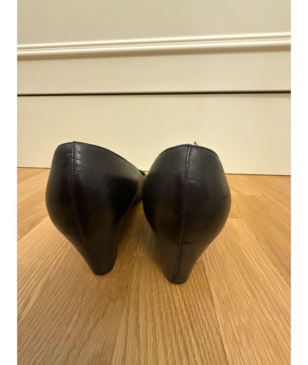 CHANEL Черные кожаные туфли, фото 4
