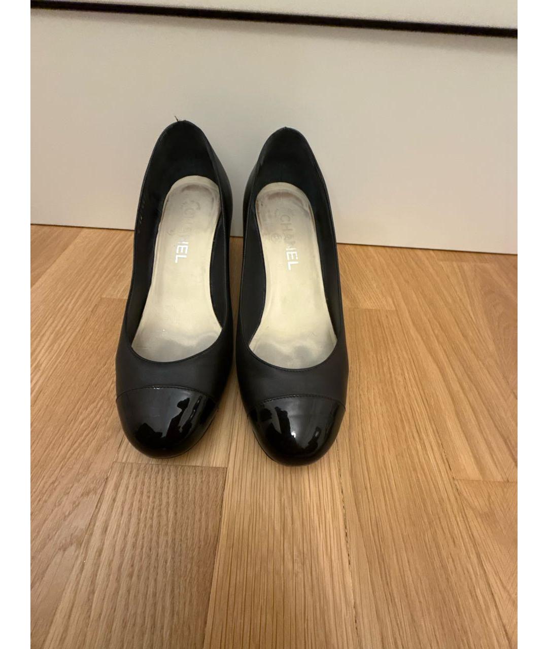 CHANEL Черные кожаные туфли, фото 2