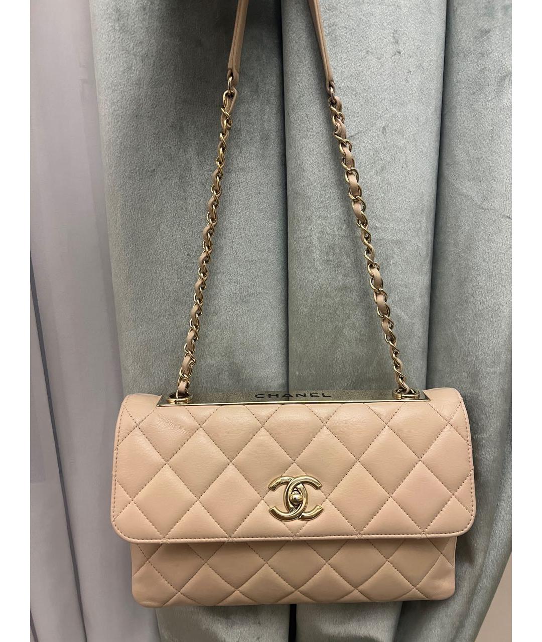 CHANEL Бежевая кожаная сумка через плечо, фото 7