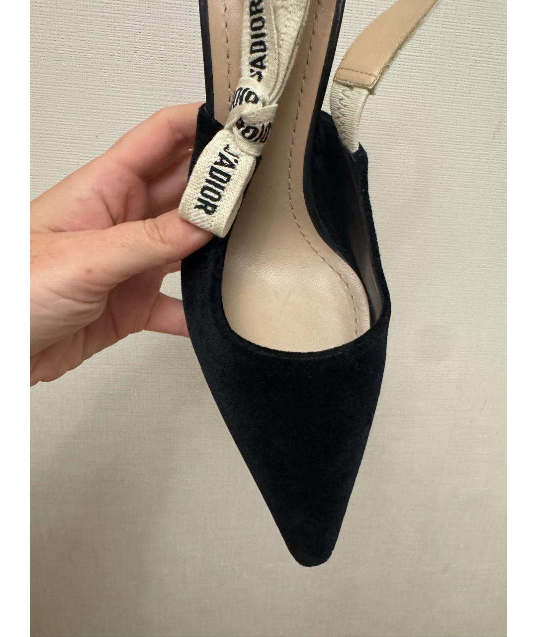CHRISTIAN DIOR Черные бархатные лодочки на низком каблуке, фото 4