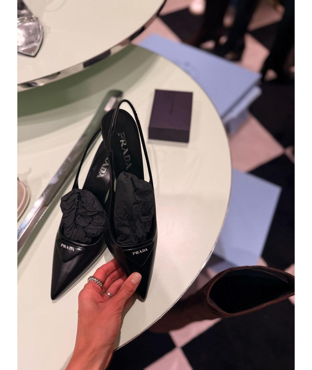 PRADA Черные кожаные туфли, фото 6