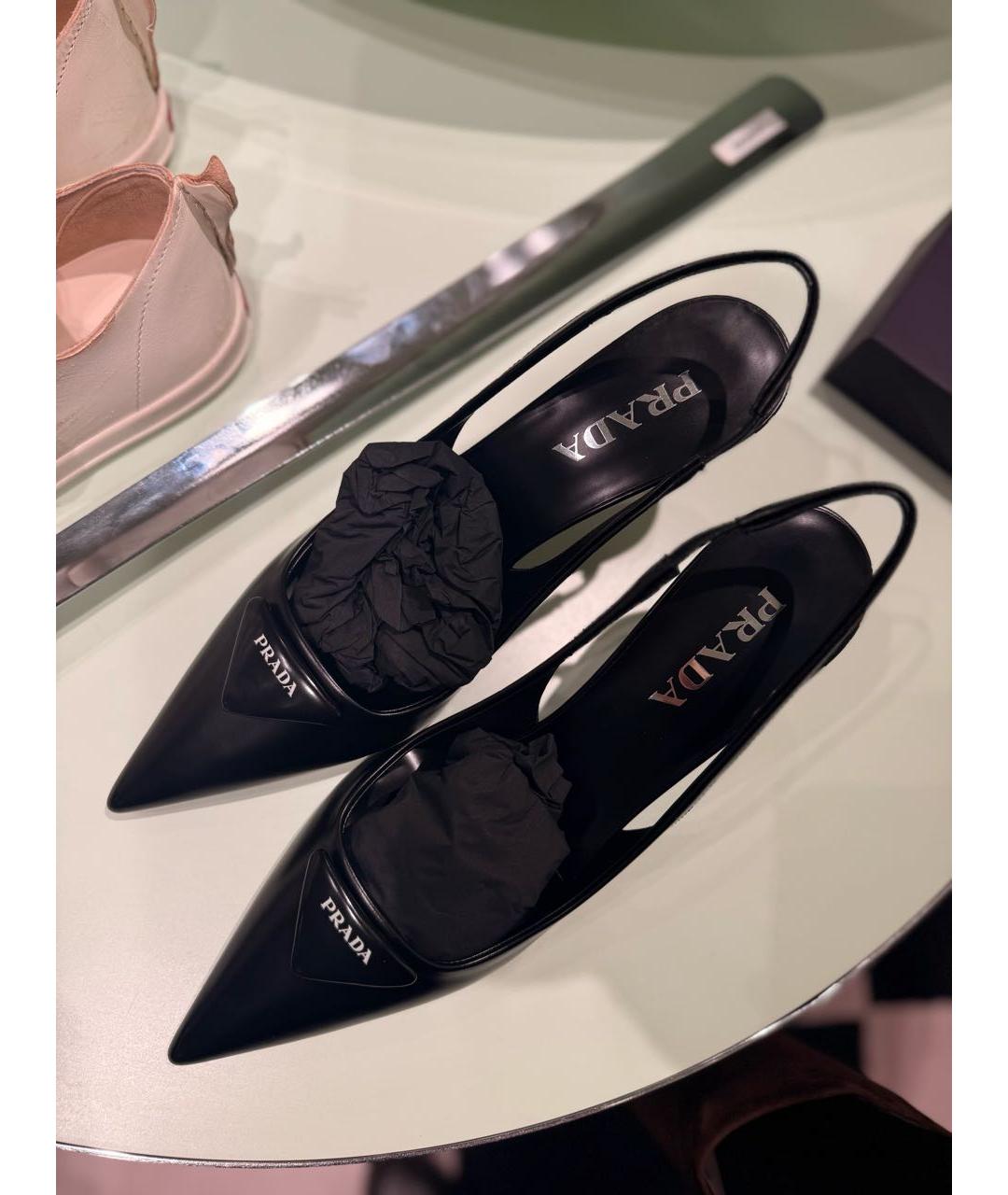 PRADA Черные кожаные туфли, фото 5