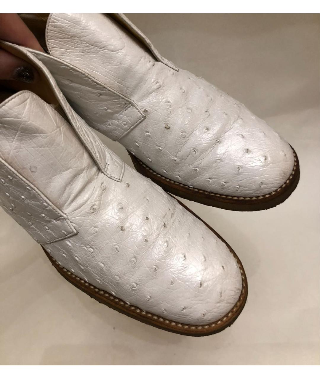 CELINE Белые ботильоны из экзотической кожи, фото 3