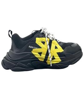 BALENCIAGA Низкие кроссовки / кеды