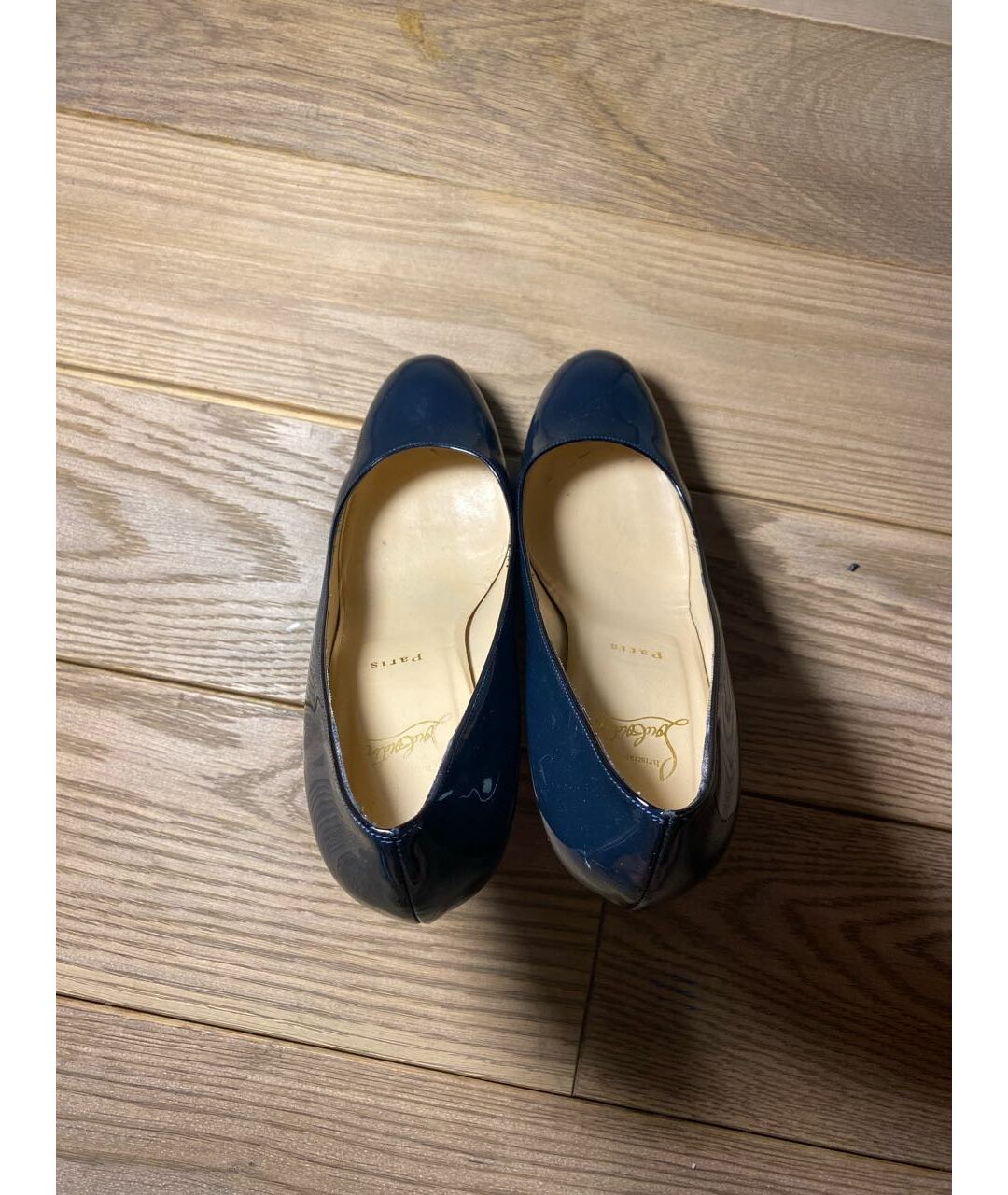 CHRISTIAN LOUBOUTIN Темно-синие туфли из лакированной кожи, фото 3