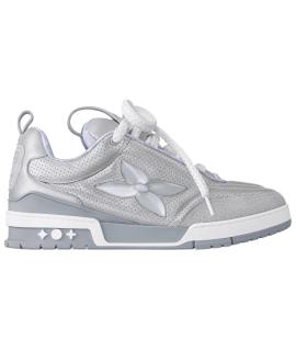 LOUIS VUITTON Низкие кроссовки / кеды