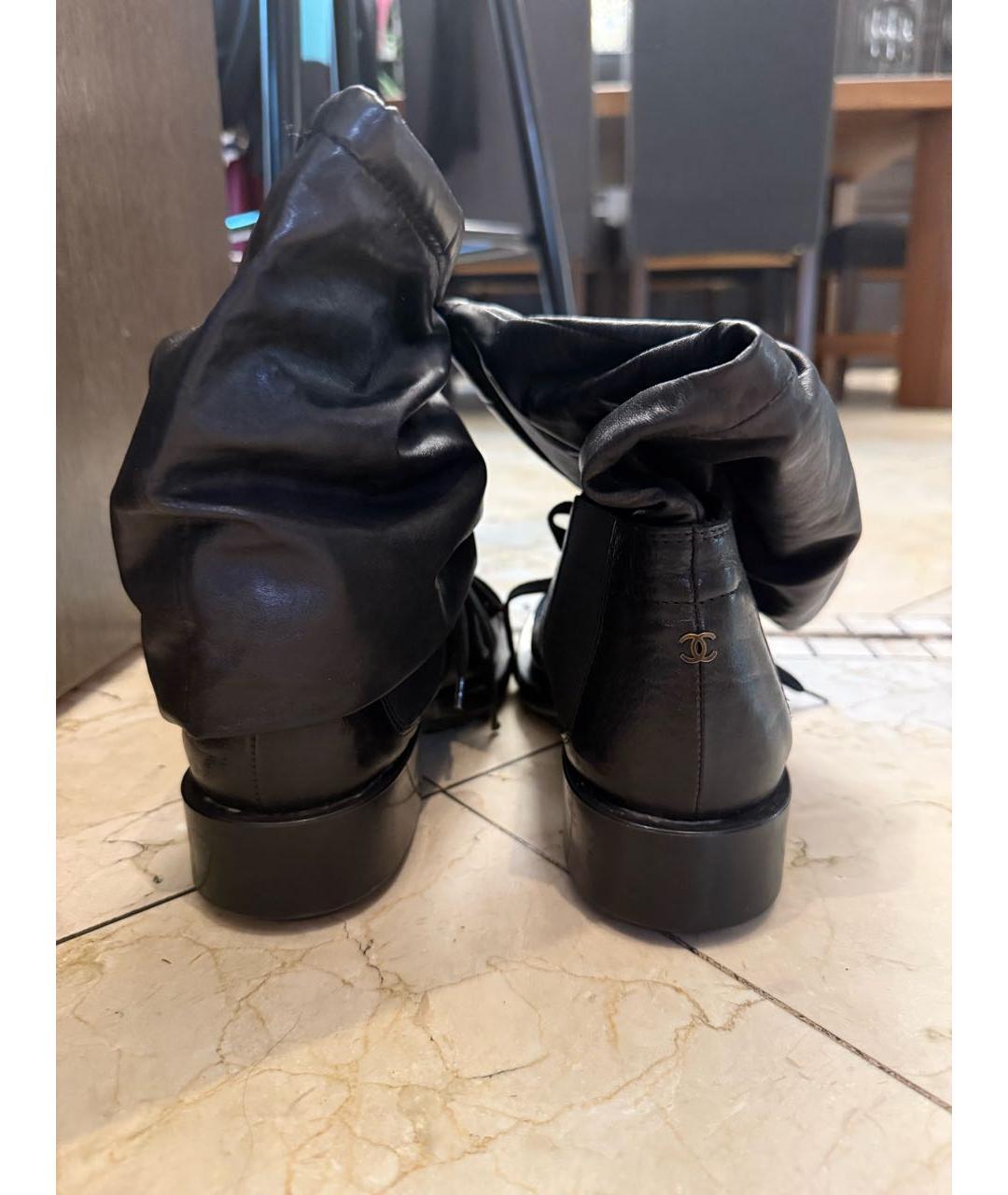 CHANEL Черные кожаные ботинки, фото 5