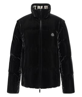 MONCLER Пуховик