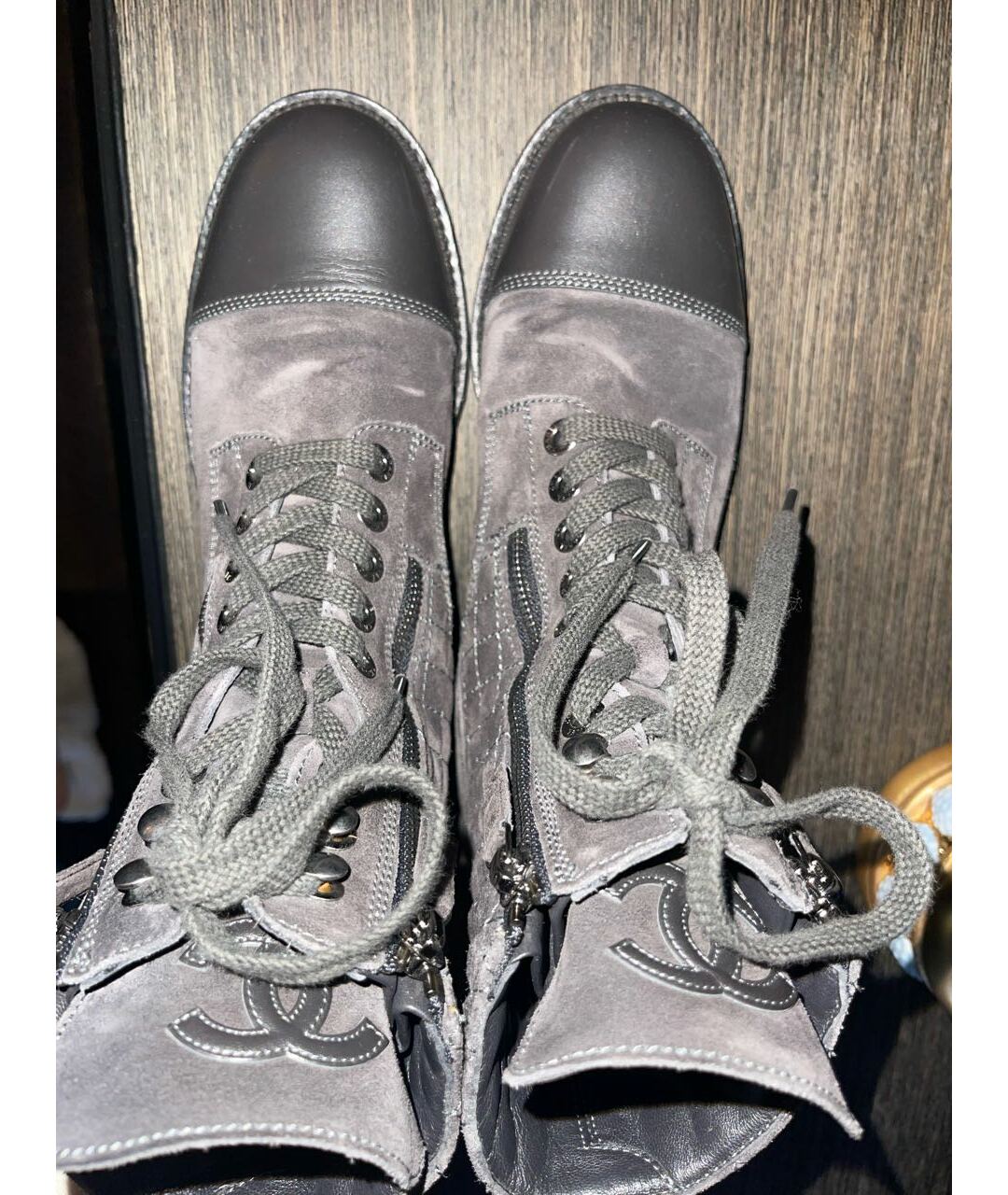 CHANEL Коричневые замшевые ботинки, фото 3