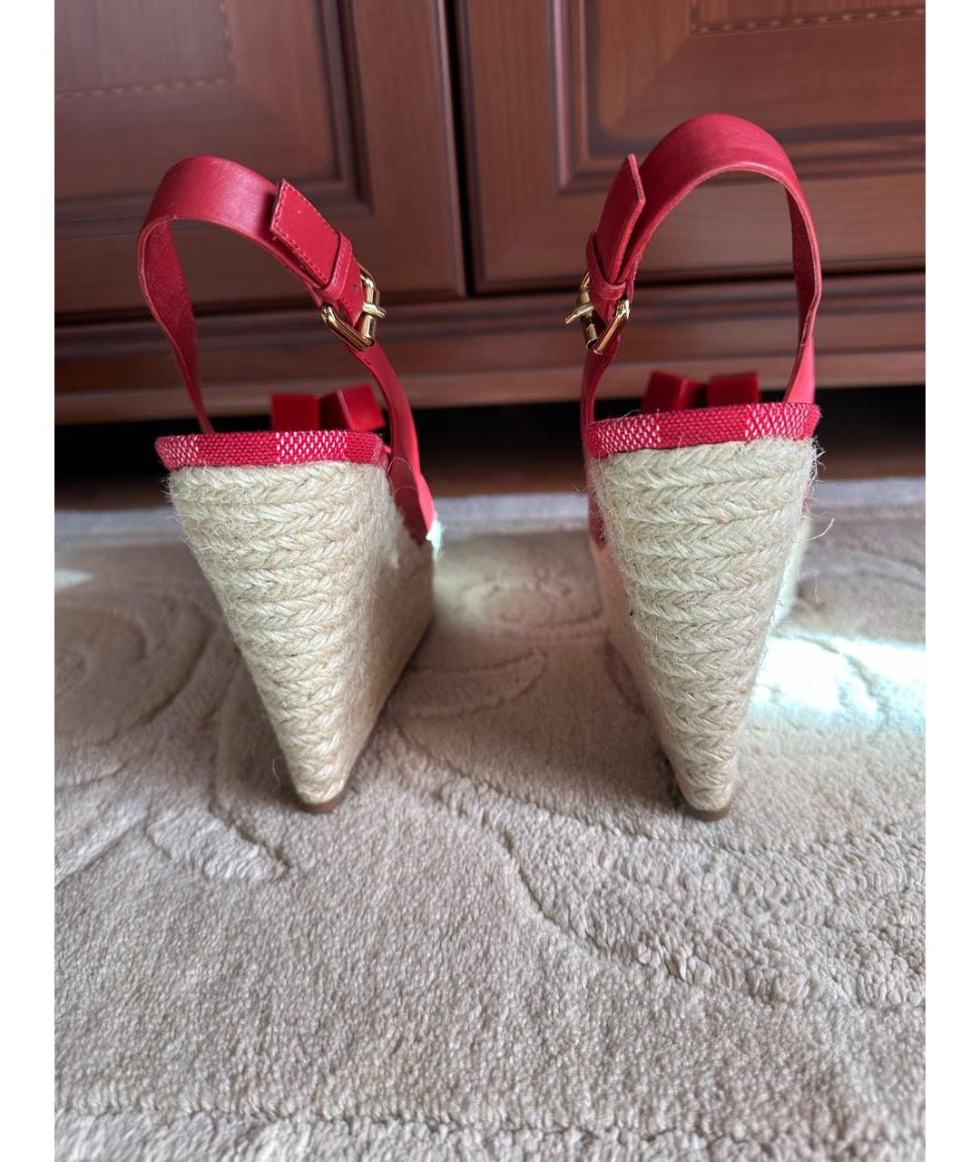 LOUIS VUITTON Красные кожаные босоножки, фото 4
