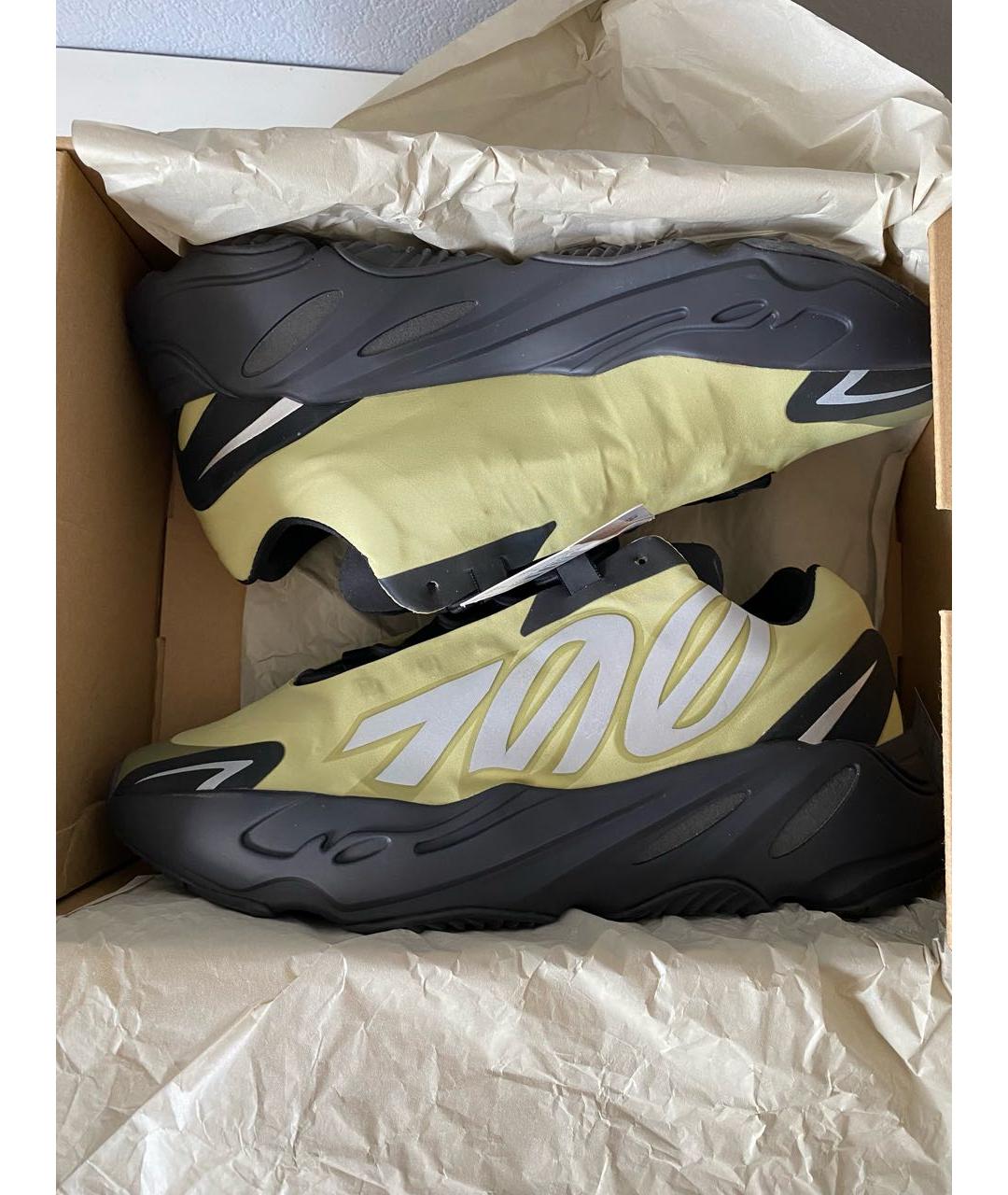 ADIDAS YEEZY Зеленые текстильные кроссовки, фото 2