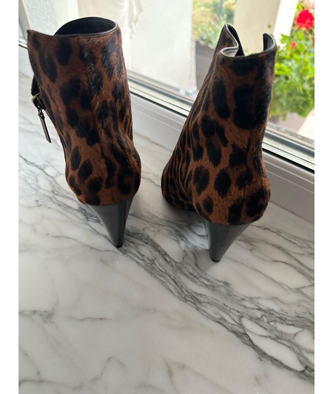 SAINT LAURENT Коричневые кожаные ботильоны, фото 3