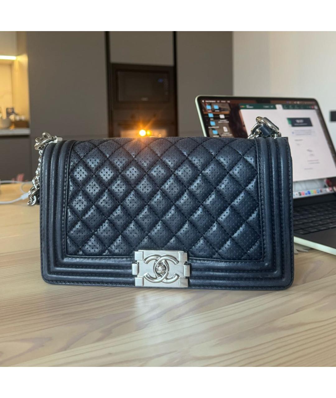 CHANEL Темно-синяя кожаная сумка тоут, фото 2