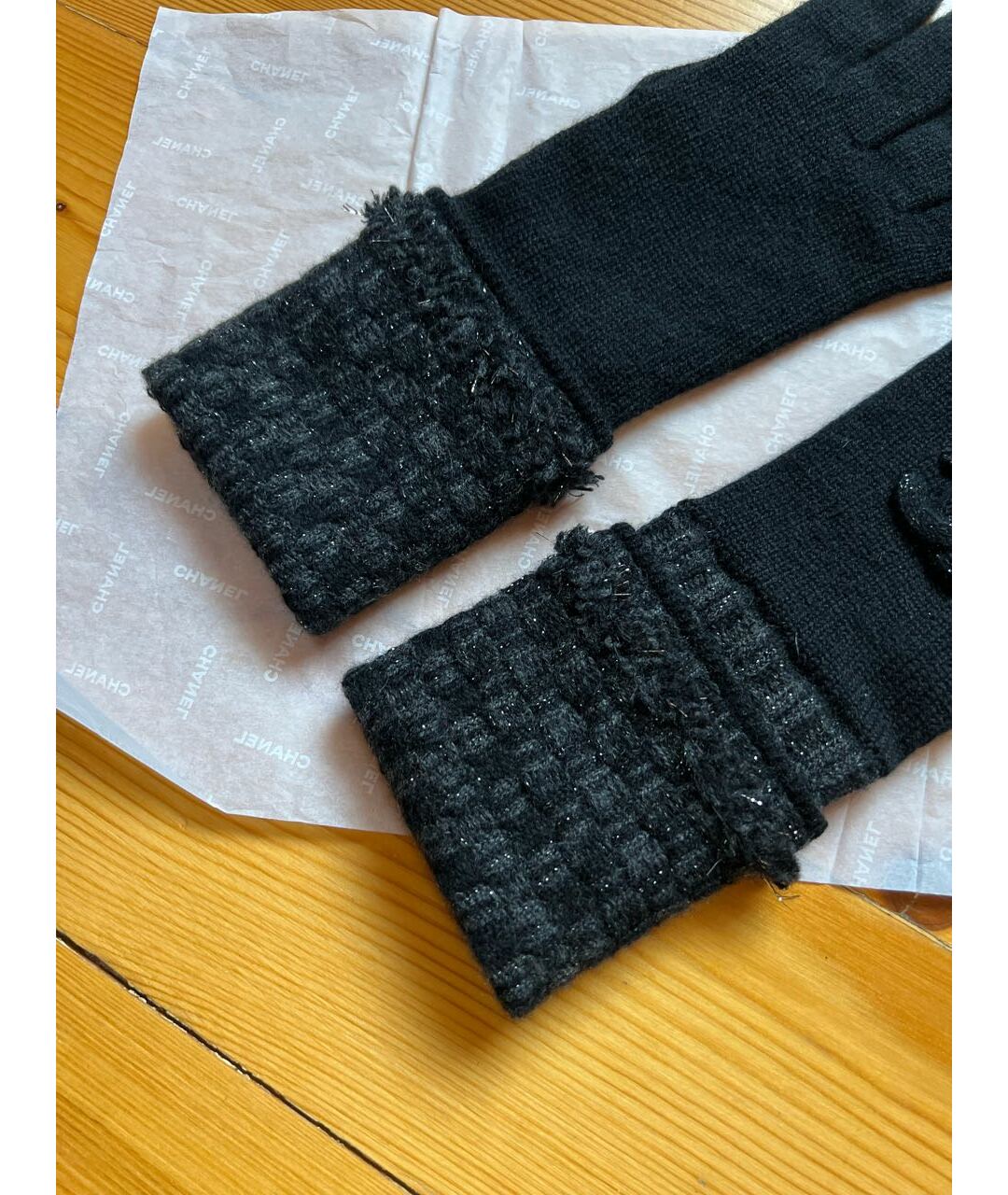 CHANEL PRE-OWNED Черные кашемировые перчатки, фото 3