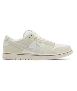 NIKE Кроссовки