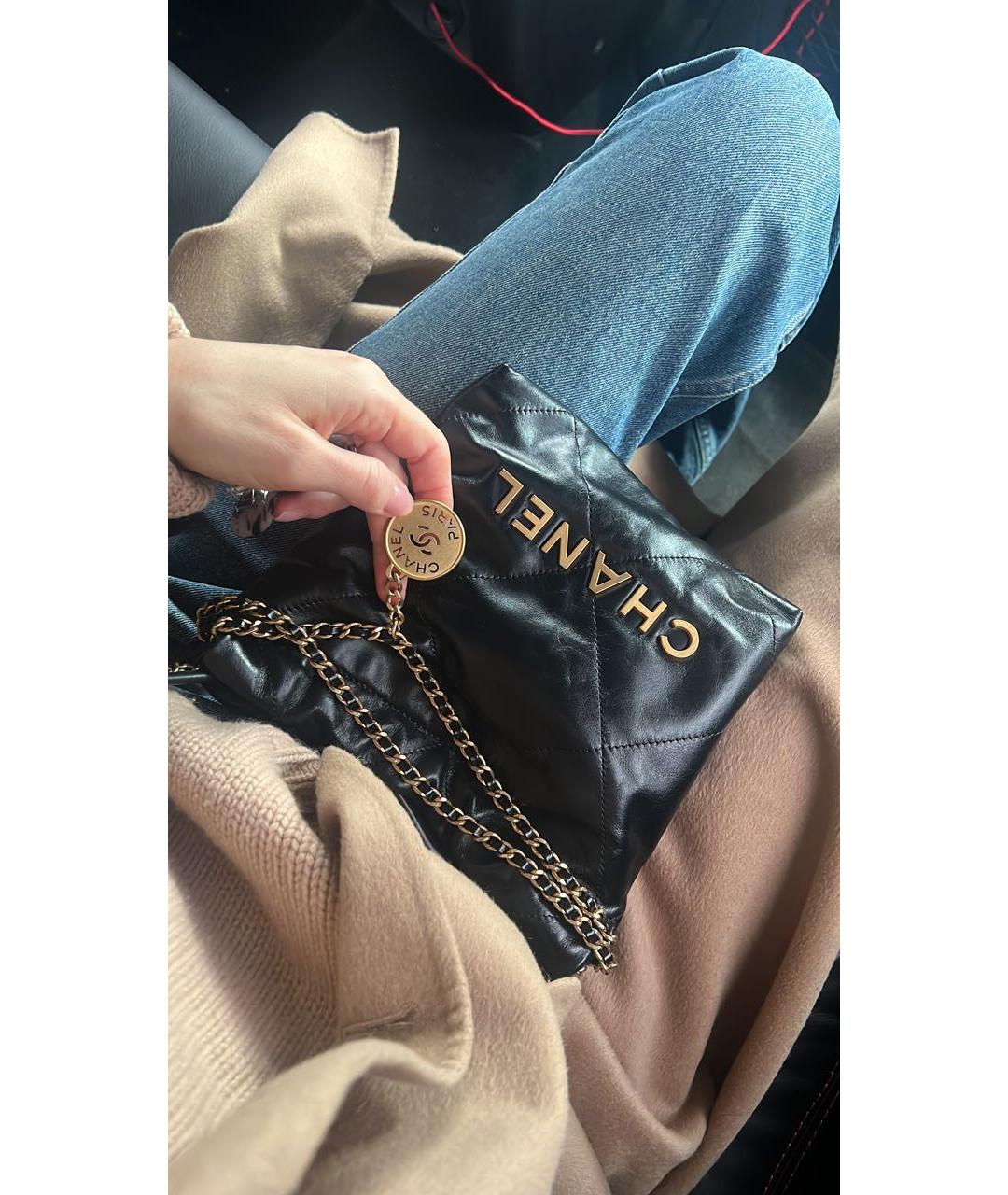 CHANEL Черная кожаная сумка через плечо, фото 2