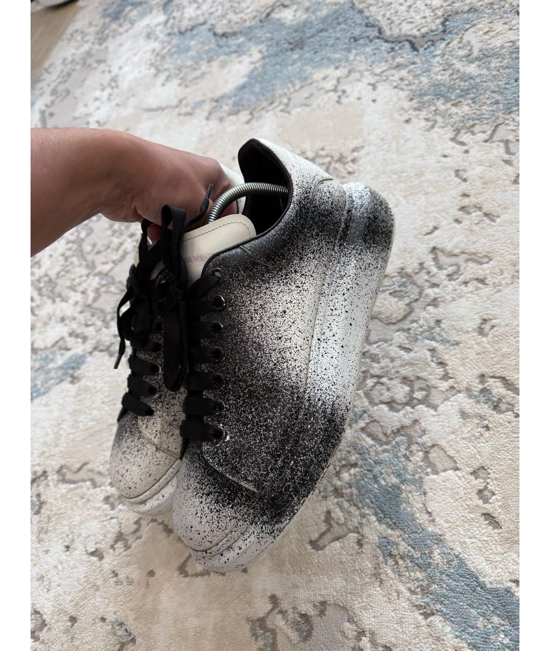 ALEXANDER MCQUEEN Белые кожаные низкие кроссовки / кеды, фото 5