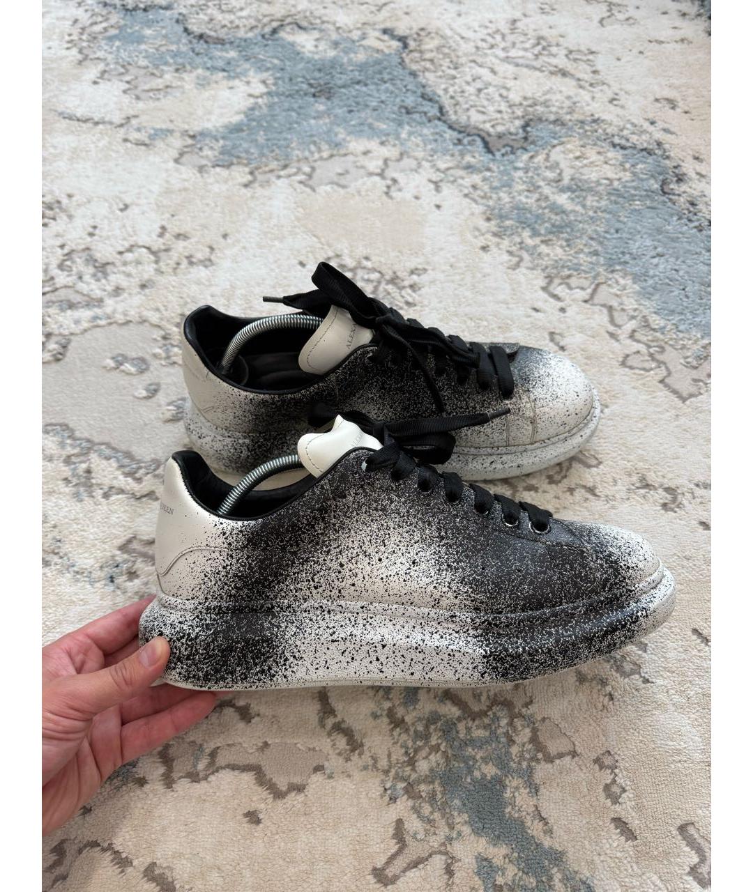 ALEXANDER MCQUEEN Белые кожаные низкие кроссовки / кеды, фото 9