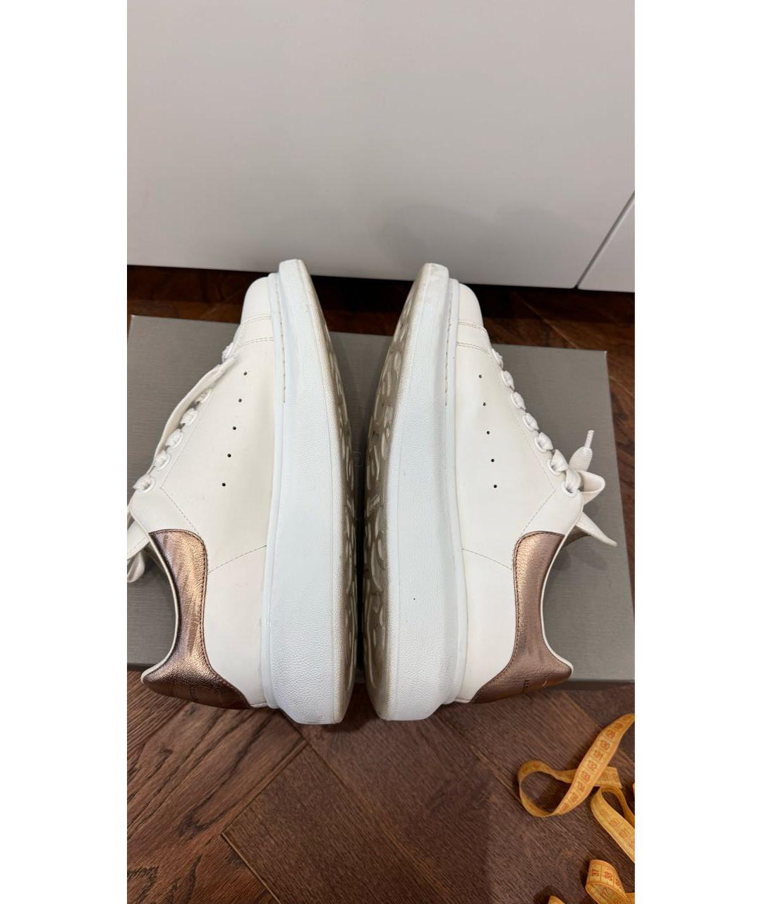 ALEXANDER MCQUEEN Белые кожаные кеды, фото 5