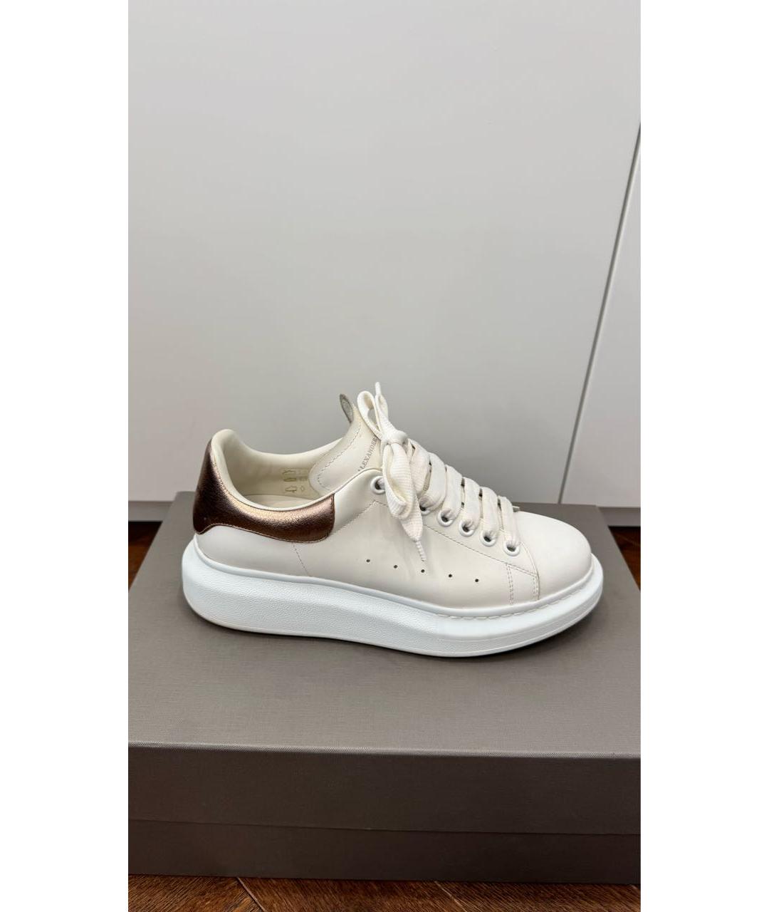 ALEXANDER MCQUEEN Белые кожаные кеды, фото 9
